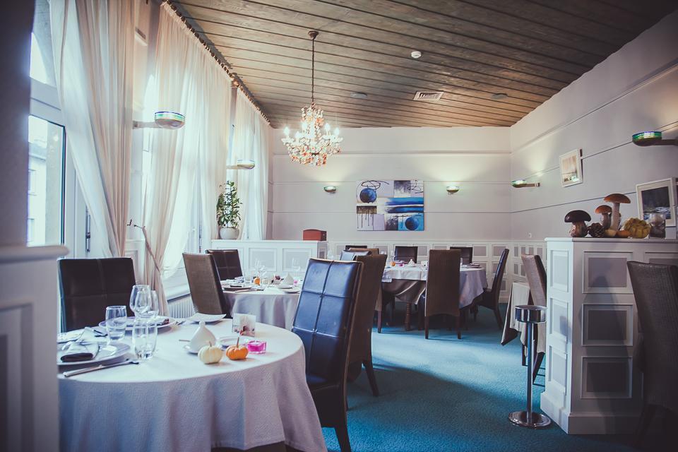 Hotel Logis Le Bourbon Yssingeaux Eksteriør bilde